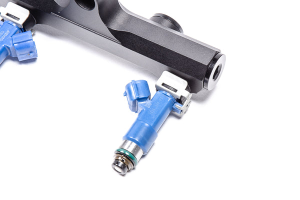 Radium Fuel Rails Nissan R35 GTR