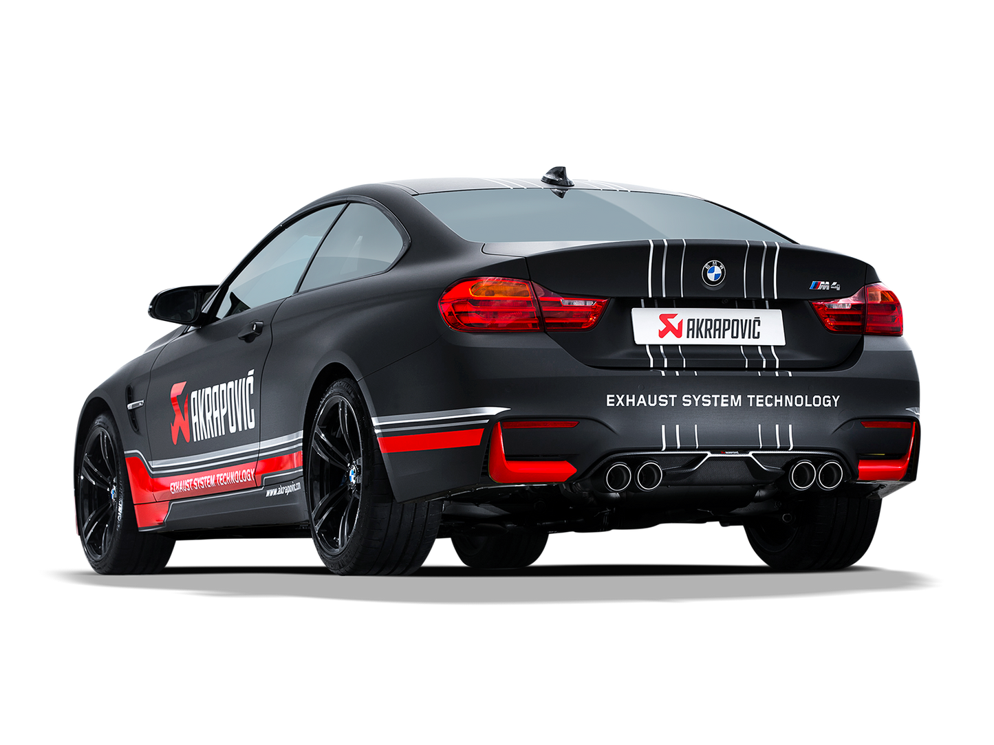 Akrapovič Slip-on Line BMW M4 14-20 (F82/F83)