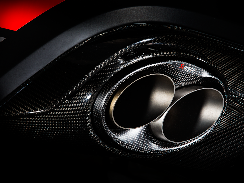 Akrapovič Evolution Line (Titanium) Audi RS6 Avant 14-18 (C7)
