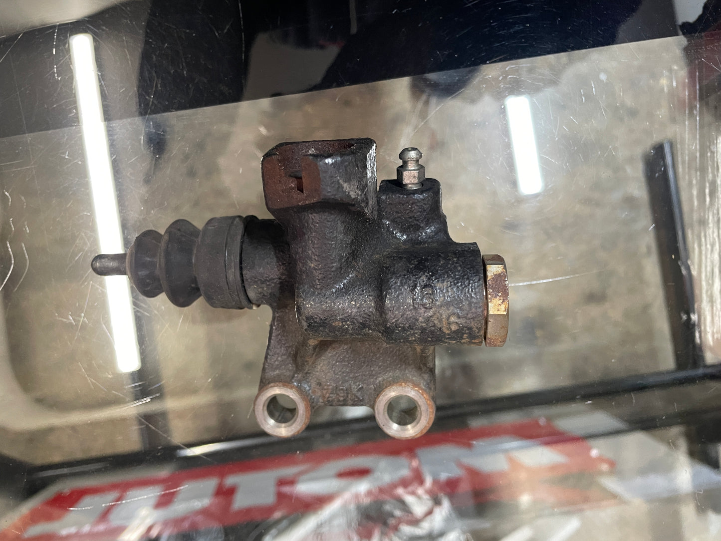 Genuine Subaru OEM Clutch Slave Cylinder 30620AA192 (Used)