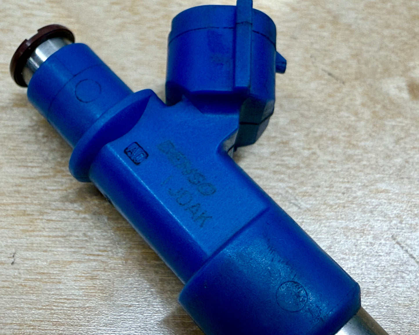 Subaru OEM STI Injectors 565cc 16611AA720 (Used)
