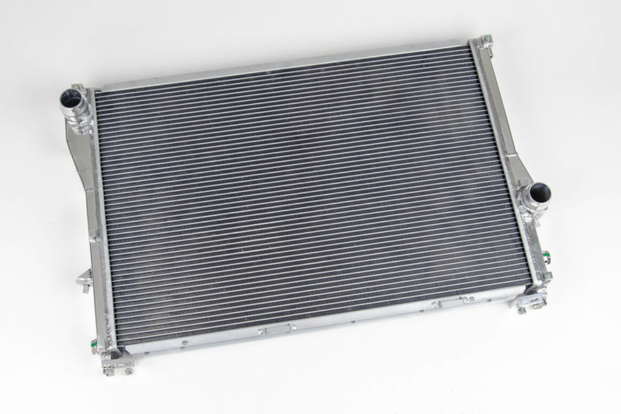 CSF High-Performance All-Aluminum Radiator BMW E39 M5 / 540i (MT)