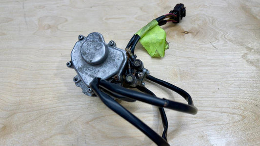 Mazda Mikuni Oil Metering Pump RX-7 FD3S 92-02 (Used)